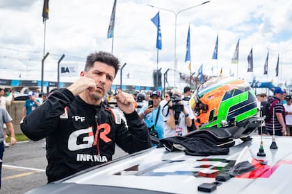 Matias Rossi, campeón del TC 2000.