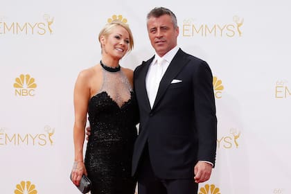Matt LeBlanc junto a Andrea Anders, en la alfombra roja de los Emmy en 2014