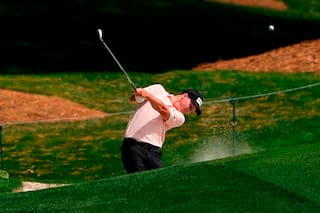Matt McCarty lidera por un golpe en Quail Hollow; Rory McIlroy sufre para hacer birdies en su regreso