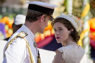 Los productores de The Crown se disculpan con Claire Foy y Matt Smith