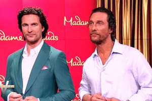Matthew McConaughey: su divertida reacción al encontrarse con su figura de cera y los masajes en los pies que le brindó a una conductora televisiva