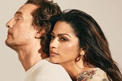 Matthew McConaughey junto a su esposa, Camila Alves