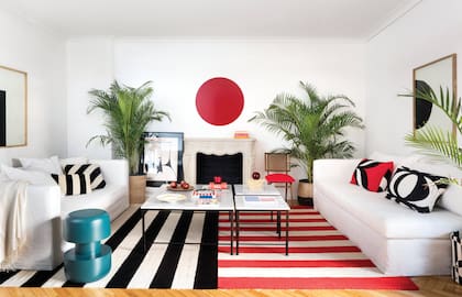 Matty Costa Paz combinó dos alfombras 'Rayada' (Elementos Argentinos) con las rayas enfrentadas de modo perpendicular.