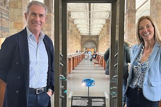 Quién es el dueño de la gema de topacio más grande del mundo, que se reunirá con Milei