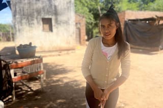 Su hijo murió por falta de atención médica y su único recuerdo es un peluche