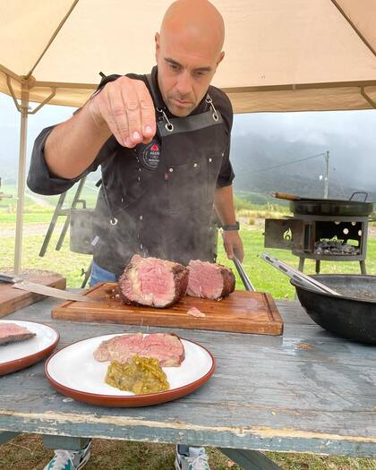 Mauricio Ballato, participante del Campeonato Federal del Asado 2022. Foto/Instagram: @mauricioballato