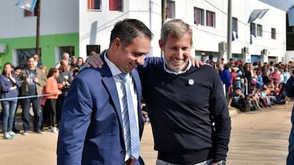 Mauricio Germán Davico, intendente de Gualeguaychú, con Rogelio Frigerio