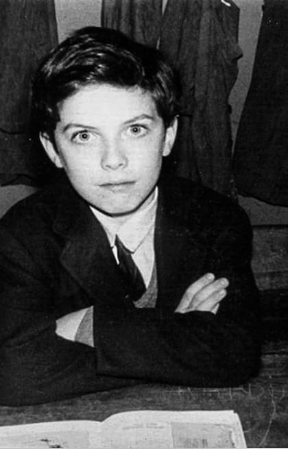 Mauricio Macri, de la camada 76: “Es un colegio que te marca”, dijo el Presidente en La educación de los que influyen, libro de Luciana Vázquez