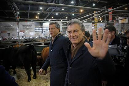 El jefe de Estado estuvo en la recorrida por el pabellón de bovinos