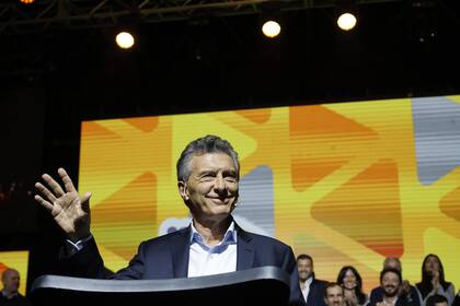Mauricio Macri en la convención del PRO. Acusó al Gobierno de falta de gestión, pero los libertarios se defienden.