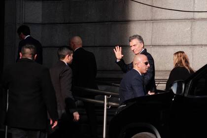 Mauricio Macri ingresa al Congreso dónde se realiza el velatorio de Fernando de la Rúa