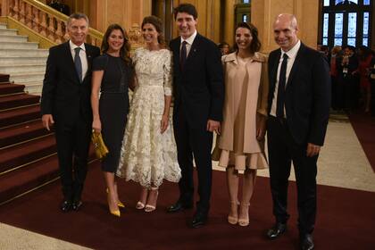 Mauricio Macri, Juliana Awada, Justin Trudeau y su mujer, Bárbara Diez y Horacio Rodríguez Larreta