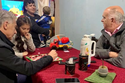 Mauricio Macri junto a Néstor Grindetti, intendente de Lanús