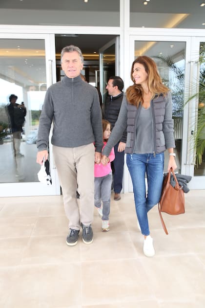 Mauricio Macri junto a su mujer Juliana Awada