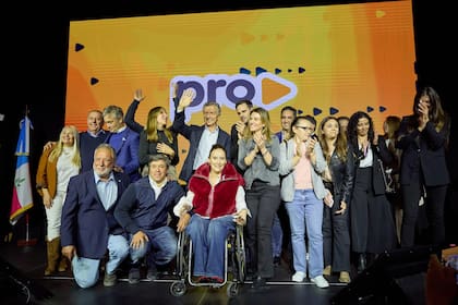 Mauricio Macri participó de una suerte de relanzamiento de Pro en Mendoza y reunió a viejos dirigentes, como Gabriela Michetti