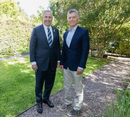 Mauricio Macri recibió en su casa al embajador de Estados Unidos en la Argentina, Marc R. Stanley; el gesto fastidió al Gobierno