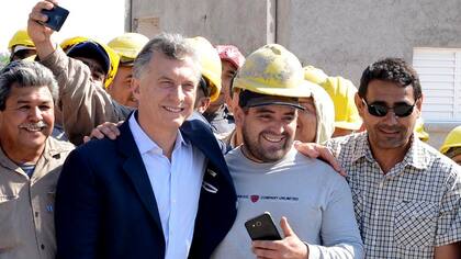 Mauricio Macri recorrió un parque solar en La Rioja: "Esto demuestra que hay una Argentina que avanza"