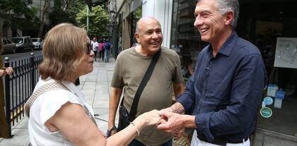 Mauricio Macri salió a recorrer la Capital para apuntalar la campaña de Pro de cara a los comicios porteños