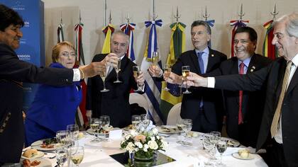 Mauricio Macri traspasó la presidencia del bloque a su colega brasileño Michel Temer