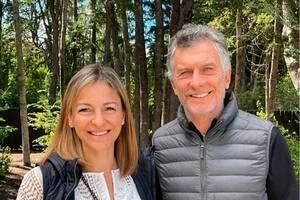 Mauricio Macri viajó a Villa Langostura como todos los años y se reunió con la barilochense Soledad Acuña, ministra de Educación de CABA.