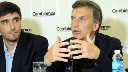 Mauricio Macri y el intentendente de Olavarría, Ezequiel Galli