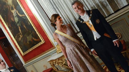 Mauricio Macri y Juliana Awada, condecorados con la Orden de Isabel La Católica