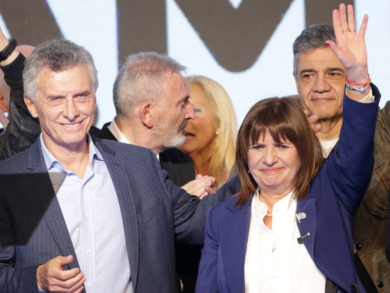 Tras las frenéticas negociaciones, Macri cerró el pacto con Bullrich y se convertirá en el nuevo presidente de Pro 