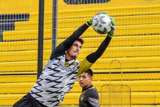 Un arquero de la Primera Nacional sufrió un paro cardíaco en pleno entrenamiento