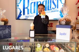 Volvieron a la tierra de sus abuelos y abrieron una heladería premiada en la Puglia
