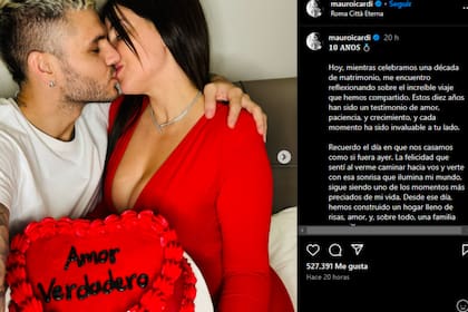 Mauro Icardi celebró los diez años de matrimonio con Wanda Nara (Foto Instagram @mauroicardi)