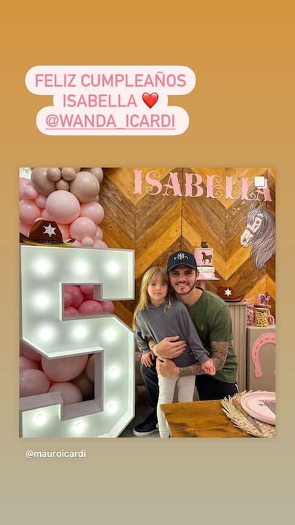 Mauro Icardi posó junto a Isabella Icardi en el día de su cumpleaños