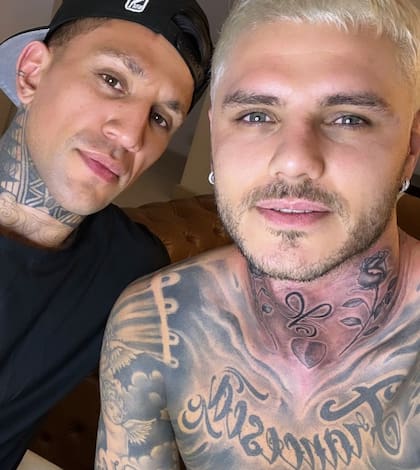Mauro Icardi se hizo un nuevo tatuaje en el cuello y sorprendió al revelar quiénes hicieron el dibujo (Foto: Instagram/@MauroIcardi)