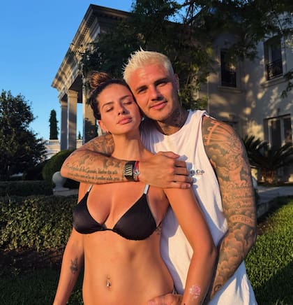Mauro Icardi y la China Suárez conviven actualmente en "la casa de los sueños", que el deportista le había prometido a Wanda Nara