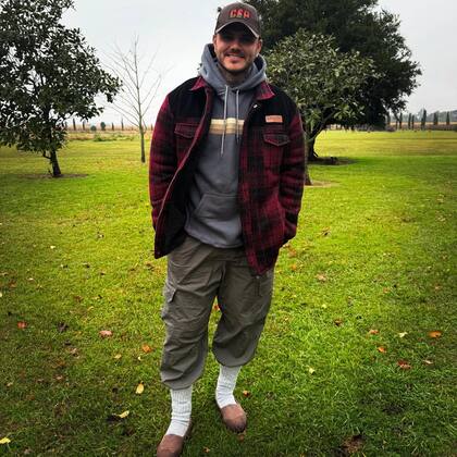 Mauro Icardo se mostró con alpargatas, un calzado que solía usar mientras estaba con Wanda Nara (Foto: Instagram @mauroicardi)