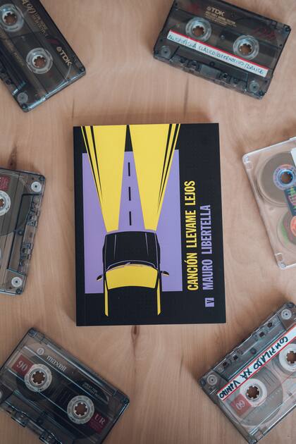 Mauro Libertella, editor y autor de Vinilo, presenta "Canción llevame lejos"