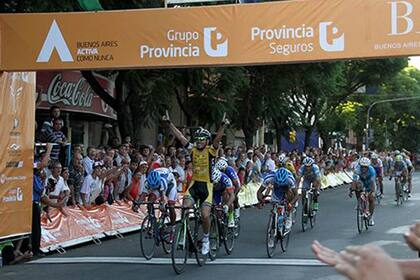 Mauro Richeze se quedó con la cuarta etapa