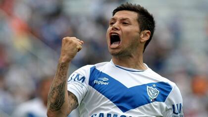 Mauro Zárate podría volver a Vélez