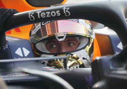 Max Verstappen alcanzó en Abu Dhabi su séptima pole en la temporada con el Red Bull.