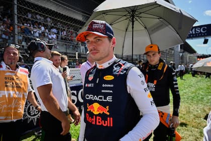 Max Verstappen quedó fuera de la carrera en la primera vuelta del Gran Premio de Austria