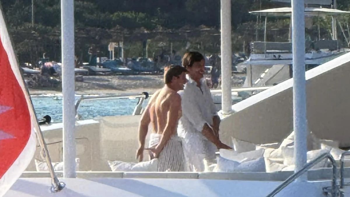 El llamativo encuentro de Toto Wolff y Verstappen en la costa de Italia - LA NACION