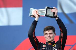 Verstappen aguantó como pudo y se llevó el Gran Premio de Miami sobre Leclerc