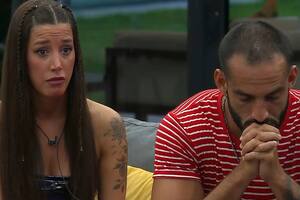 Maxi desconsolado por la eliminación de Juliana (Captura video)