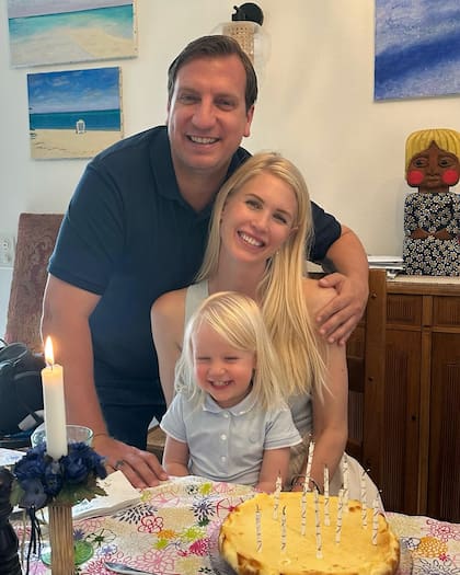 Maxi López estaría deseoso de volver a Europa para reunirse con su familia