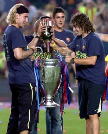 Maxi López formó parte del plantel de Barcelona que se coronó campeón de la Champions League en la temporada 2005-2006