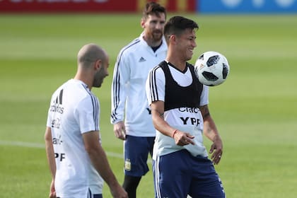 Meza jugó su primer Mundial, pero volvió con la misma frustración que la selección. En Independiente, su apellido cotiza