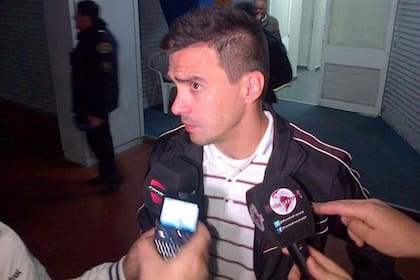 Maxi Velázquez ve el partido con River como una oportunidad