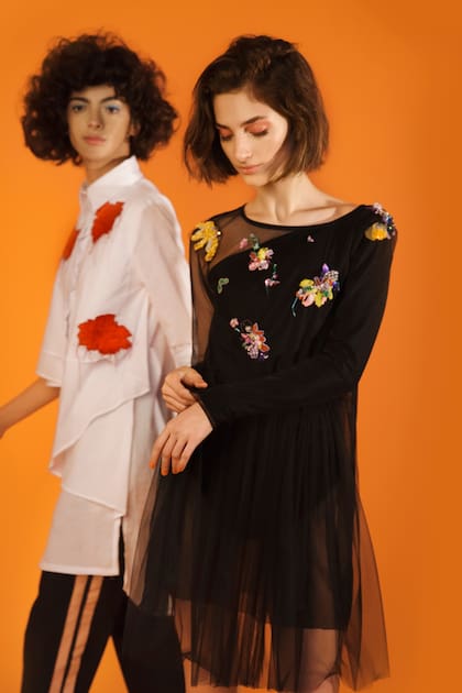 Maxicamisas y vestidos de tul, para vestirse a la moda