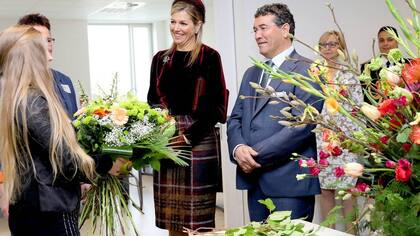 Máxima de Holanda en la visita a la galería de arte en 2018