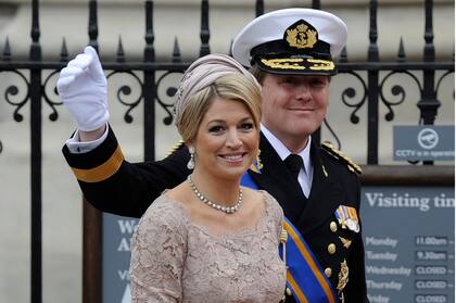 El rey Guillermo pilotea aviones de la empresa KLM y Máxima, su esposa, es asesora del secretario general de Naciones Unidas para Desarrollo y Financiación Inclusiva.