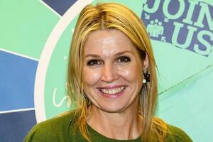 Máxima Zorreguieta se robó todas las miradas con el outfit verde que eligió para una actividad (Foto: Instagram @queen.maxima / @koninklijkhuis)